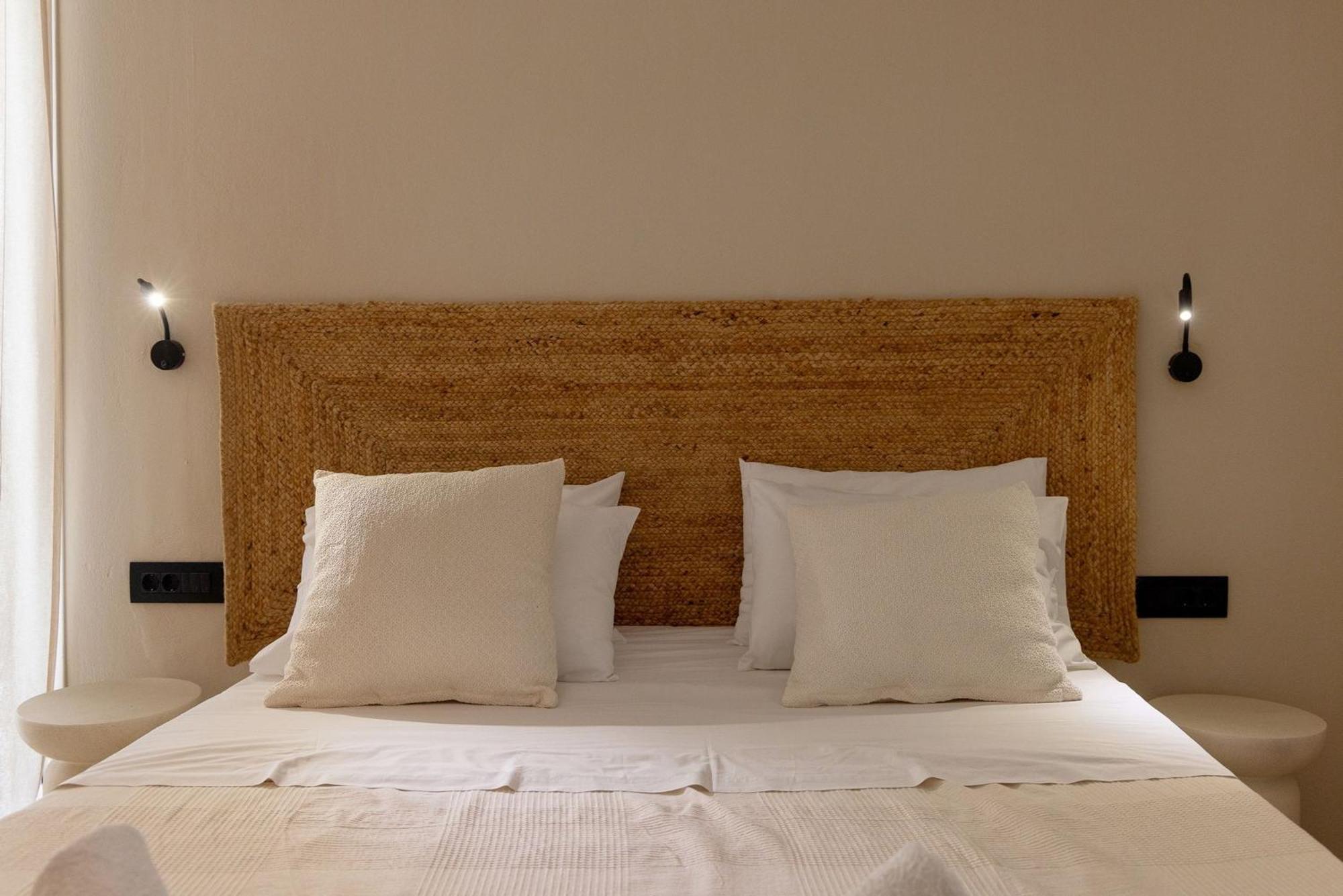 Noe Rooms In Center Of Tínos 외부 사진